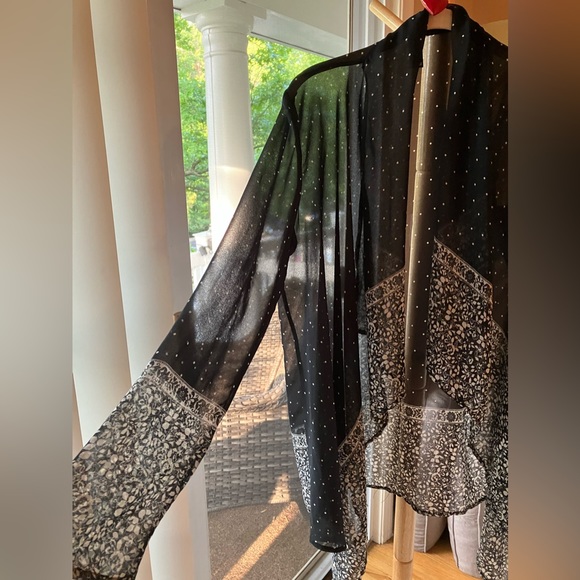 Windsor semi sheer open wrap M - Picture 3 of 6